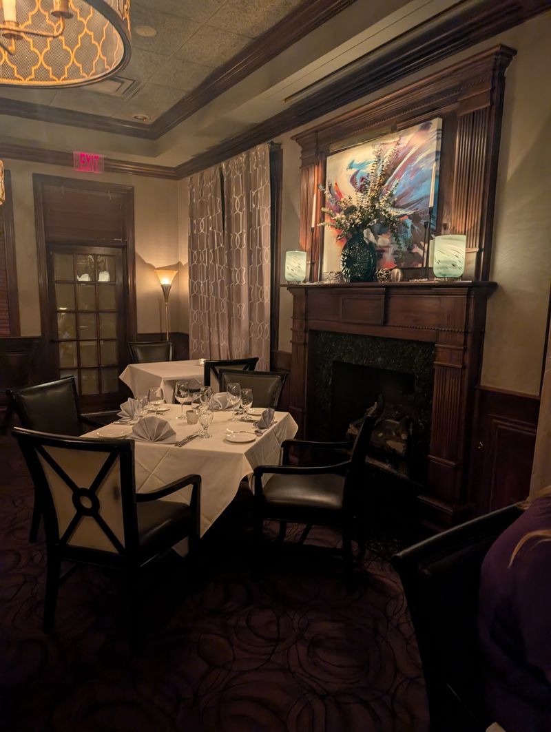 A Dining Experience That Blends Classic And Contemporary