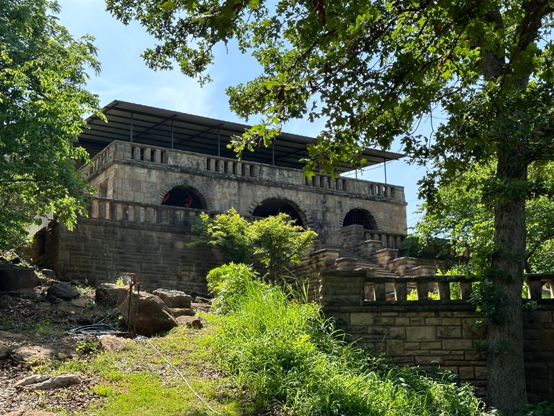 The Forgotten Bathhouse On Pawnee Lake
