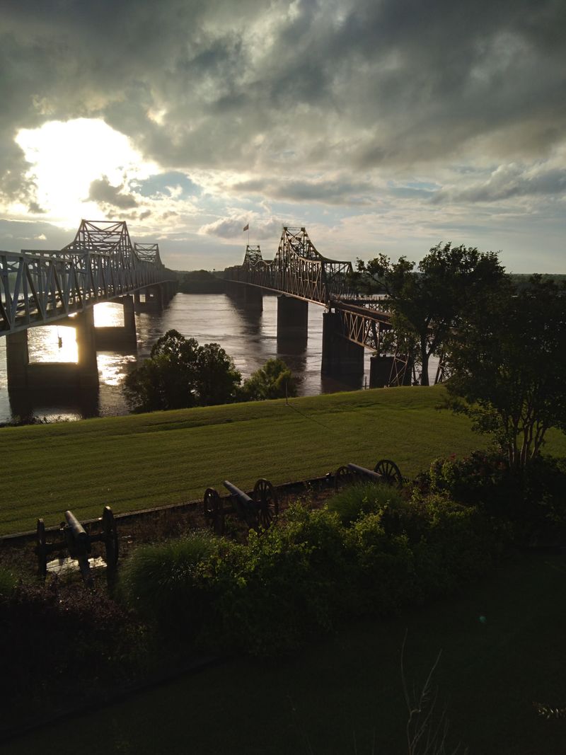 Perched High Above The Mississippi River With Sweeping Bluff Views