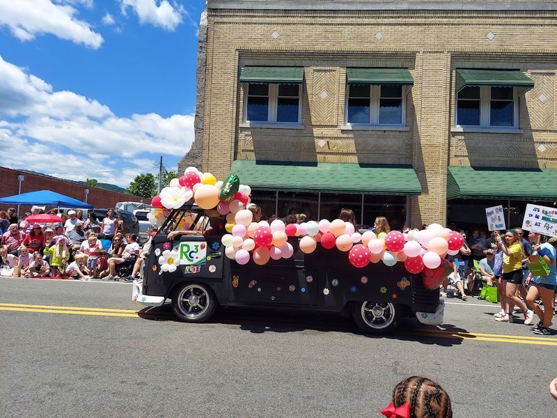 Tennessee Strawberry Festival