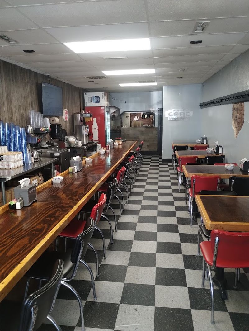 The Lunch Counter That Feels Straight Out Of A Classic Diner