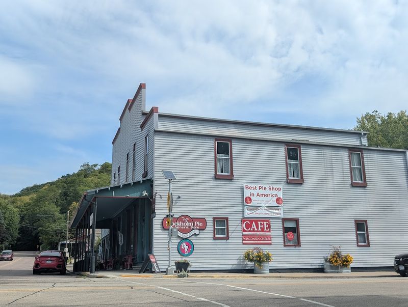 A Wisconsin Road Trip Stop Pie Lovers Don't Miss