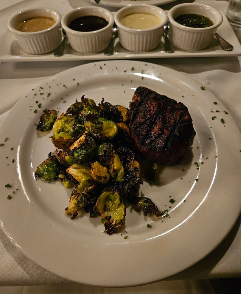 A Menu Focused On Classic Steakhouse Favorites