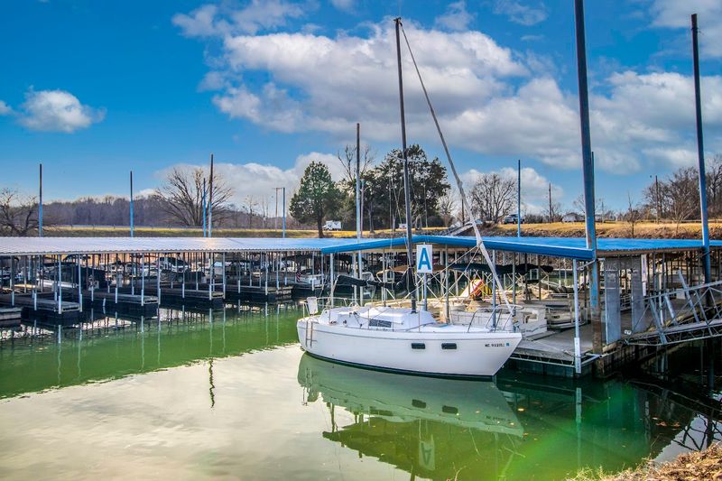 Outdoor Life That Rewards Patience More Than Equipment