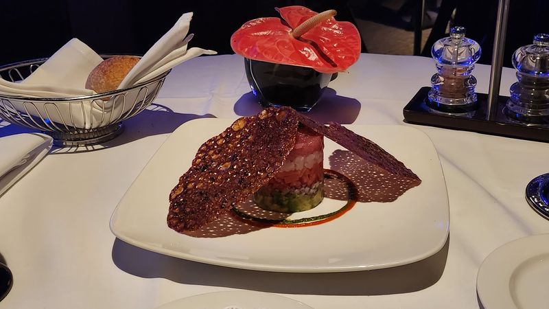 Exceptional Service That Elevates The Meal