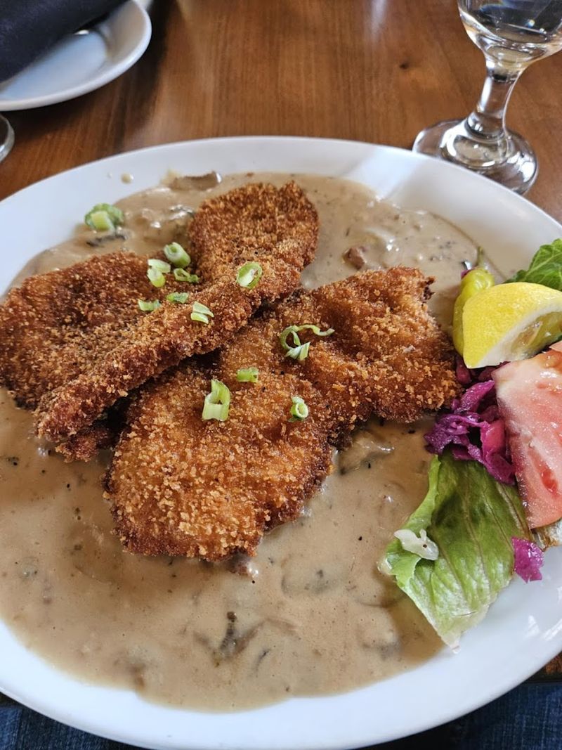 Classic German Dishes Like Schnitzel And Bratwurst
