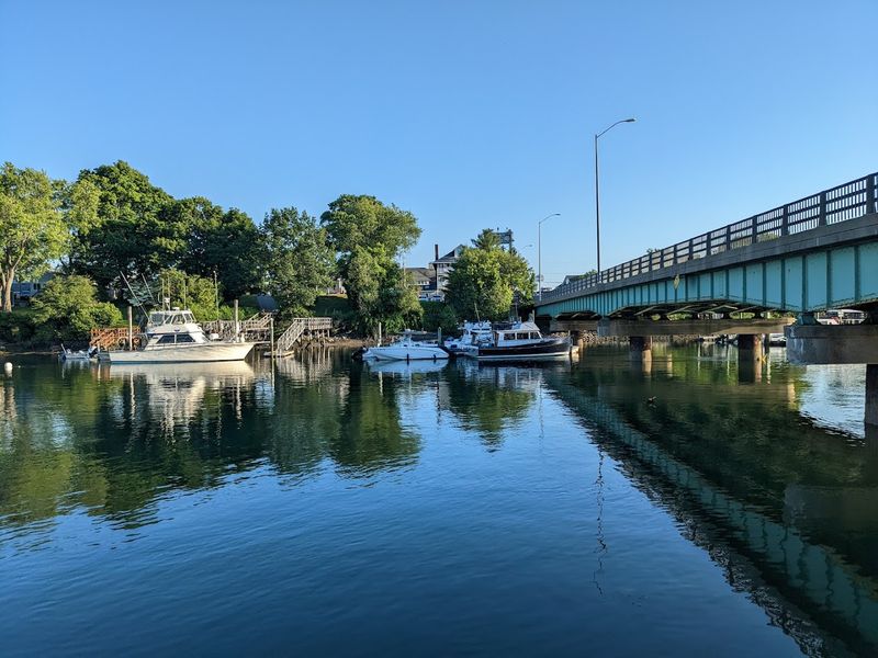 Waterfront Dining With Views Of The Piscataqua River