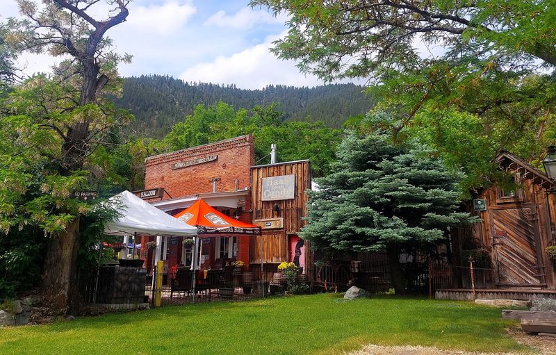 Local Restaurants And Saloon Traditions With Western Charm
