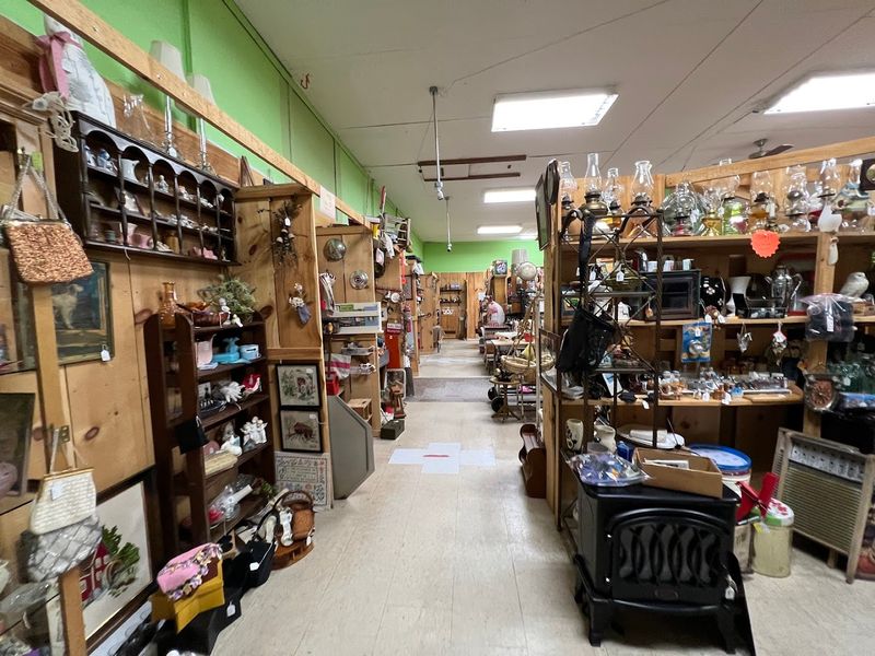 Located Just Outside Historic Mineral Point