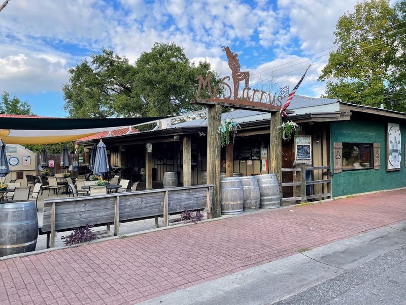 Local Restaurants Known For Fresh Gulf Seafood