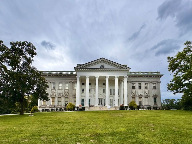 Staatsburgh State Historic Site And The Family Behind The Fortune
