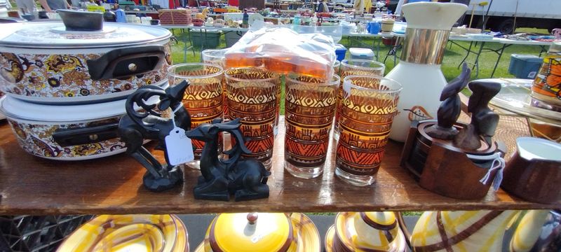 Features Everything From Furniture To Glassware And Collectibles