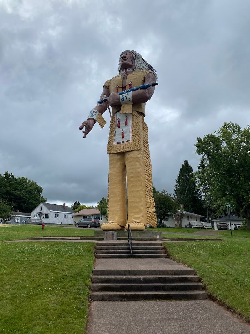 The Meaning And Cultural Inspiration Behind The Hiawatha Figure