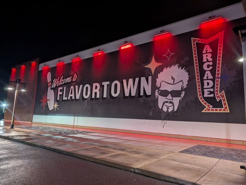 The Massive Flavortown Mural That Sets The Tone Outside