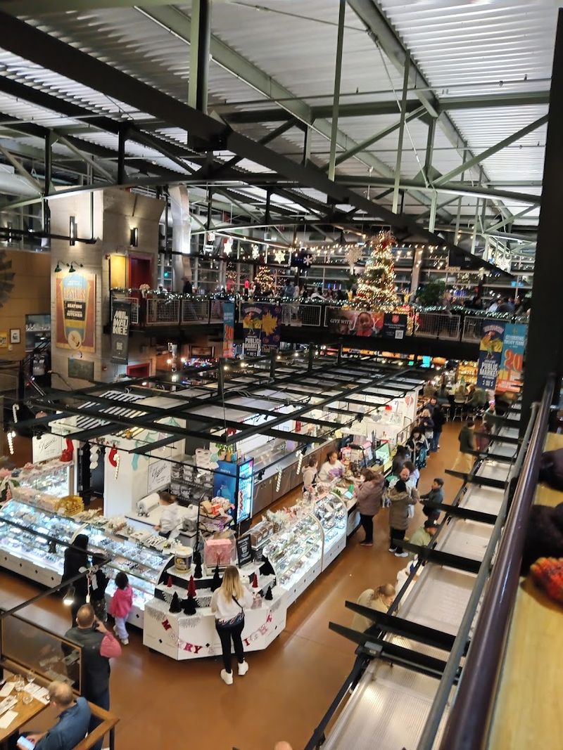 The Simple Cooking Style That Lets The Seafood Shine