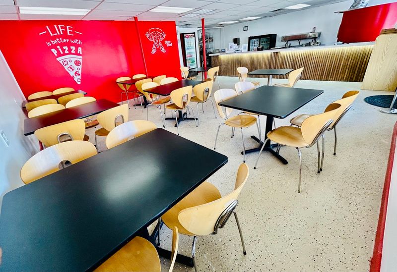 The Crust: Light, Crispy, And Genuinely Memorable