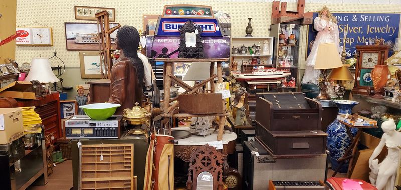 The Outdoor Flea Market Experience On Sundays