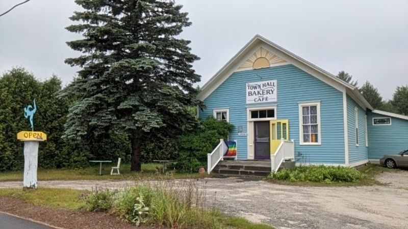 Located In One Of Door County's Busiest Small Towns