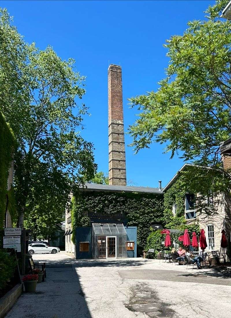 A Dining Spot Steps From Cedarburg's Historic Downtown