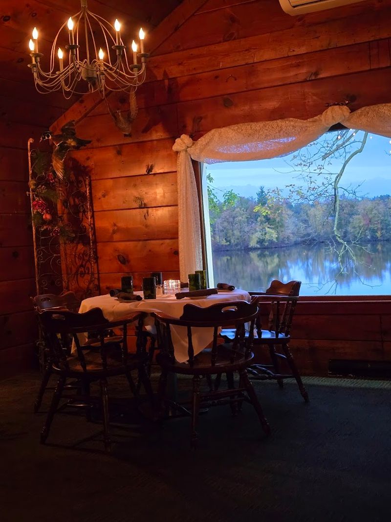 A Dining Room With Beautiful Views Of Half Moon Lake