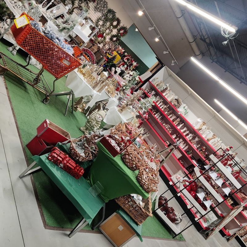 The Ultimate Gift Shop: Handcrafted And Local Goods Galore