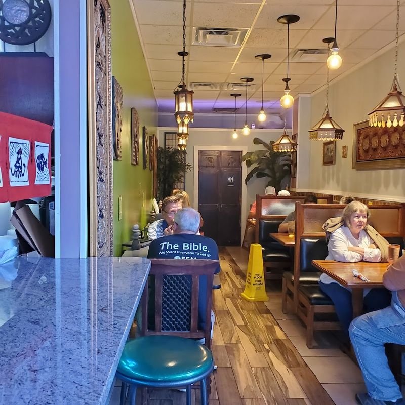 Hours, Timing, And When To Show Up