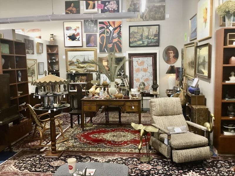 A Favorite Stop For Antique Lovers In Milwaukee