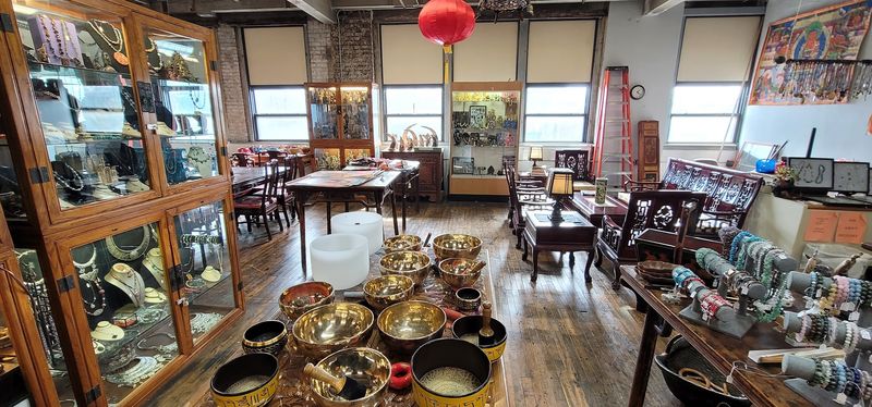 Small Collectibles That Make Perfect Souvenirs