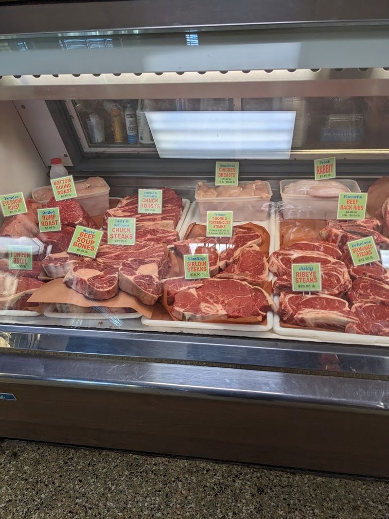 Locally Sourced, Freshly Cut Meats Straight From The Farm