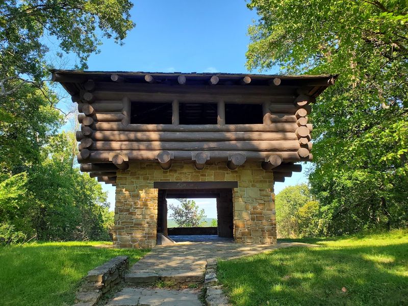 A Gateway To Brown County State Park's Scenic Trails