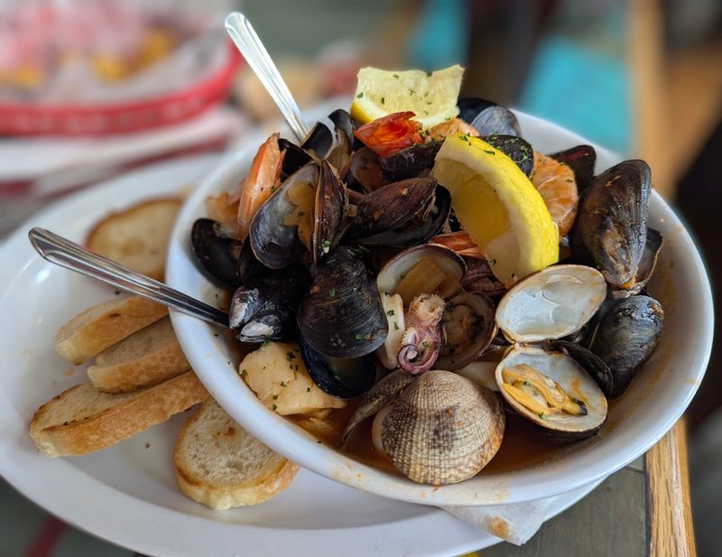 Why Seafood Lovers Travel To Milwaukee For This Counter