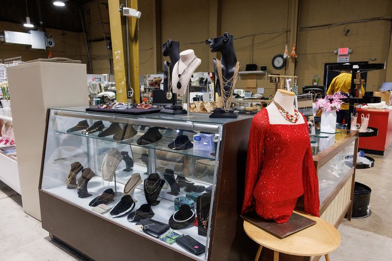 Ladies Of Charity Thrift Store, Knoxville