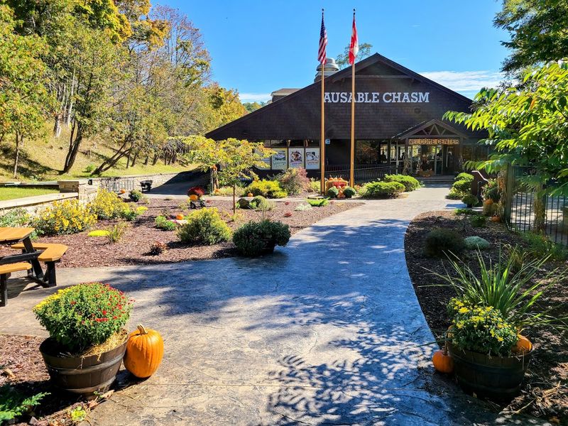 Practical Details That Make Your Visit Smooth And Enjoyable