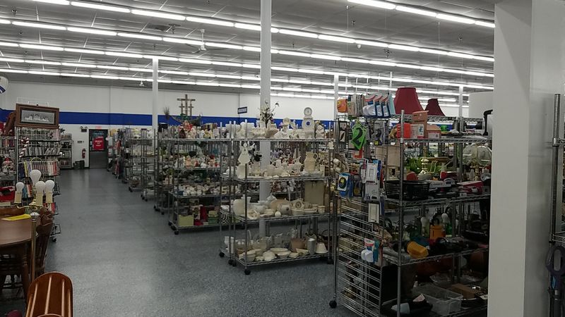 St. Vincent De Paul Kenosha Thrift Store (Kenosha)