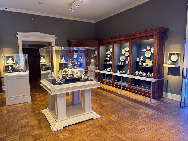 Free Admission That Makes Great Art Available To Everyone