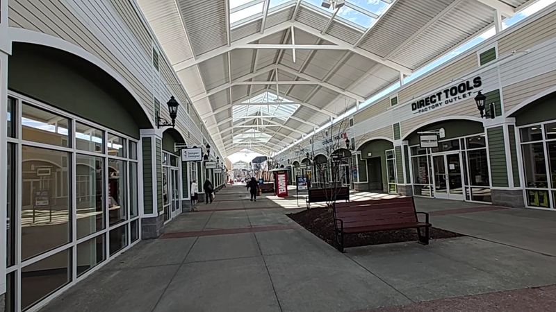 More Than 80 Brand-Name Outlet Stores In One Place