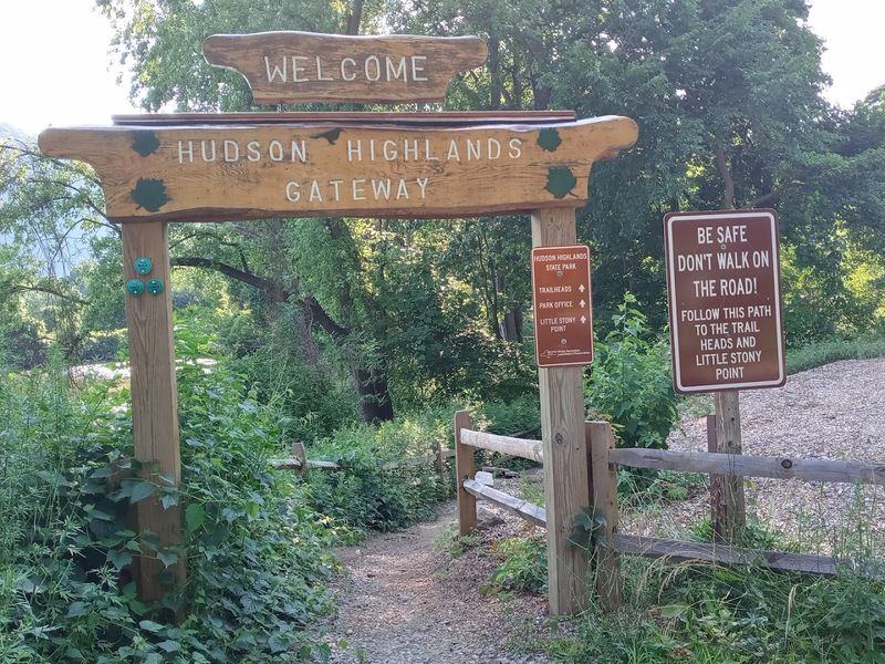 Getting There Without A Car: The Train Option That Changes Everything