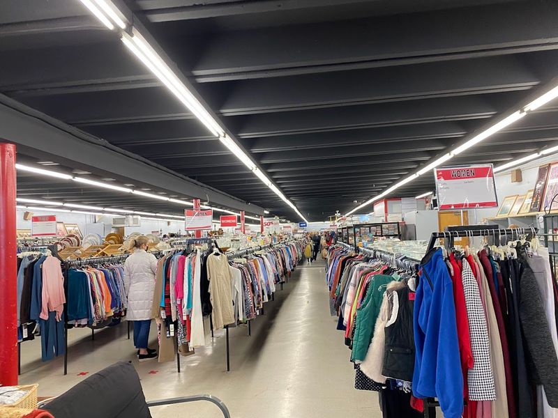 What The Staff Brings To The Shopping Experience