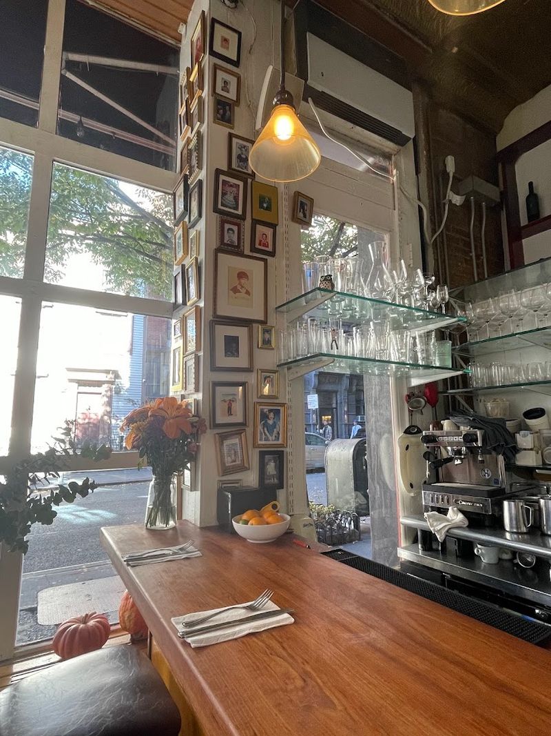 The Atmosphere That Makes You Forget The City Exists Outside