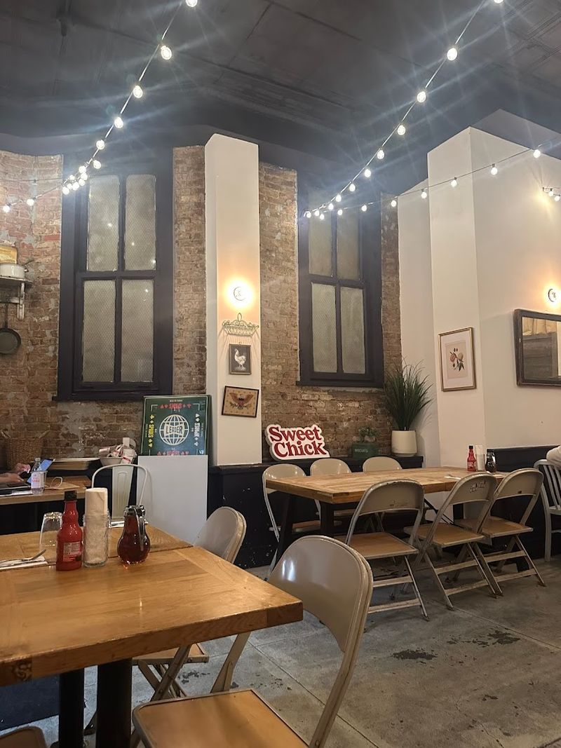 The Atmosphere That Makes You Want To Stay Long After The Plates Are Cleared