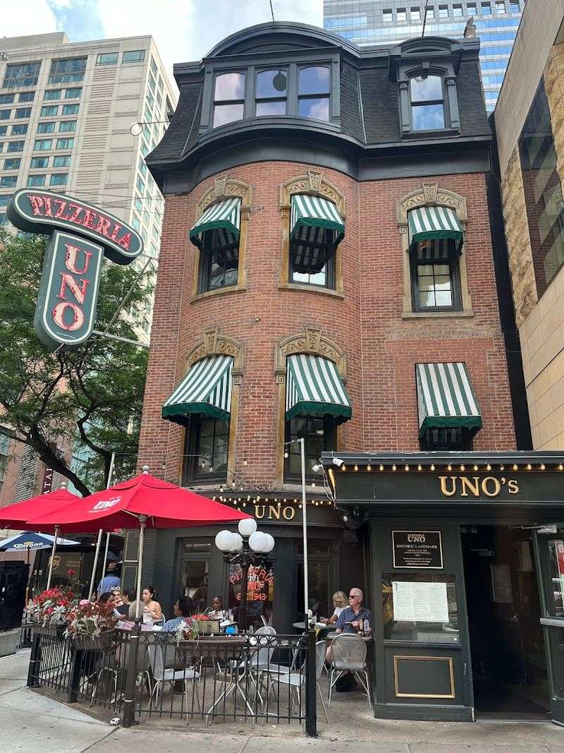 Pizzeria Uno (Chicago)