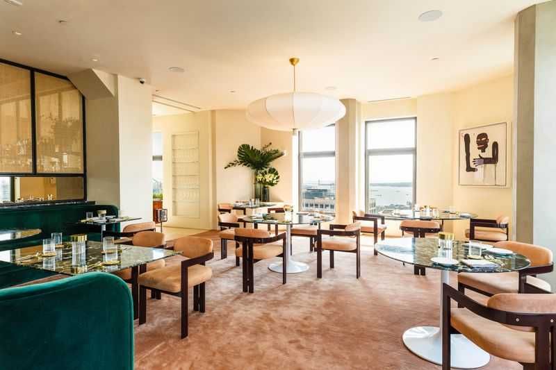 Saga – Financial District