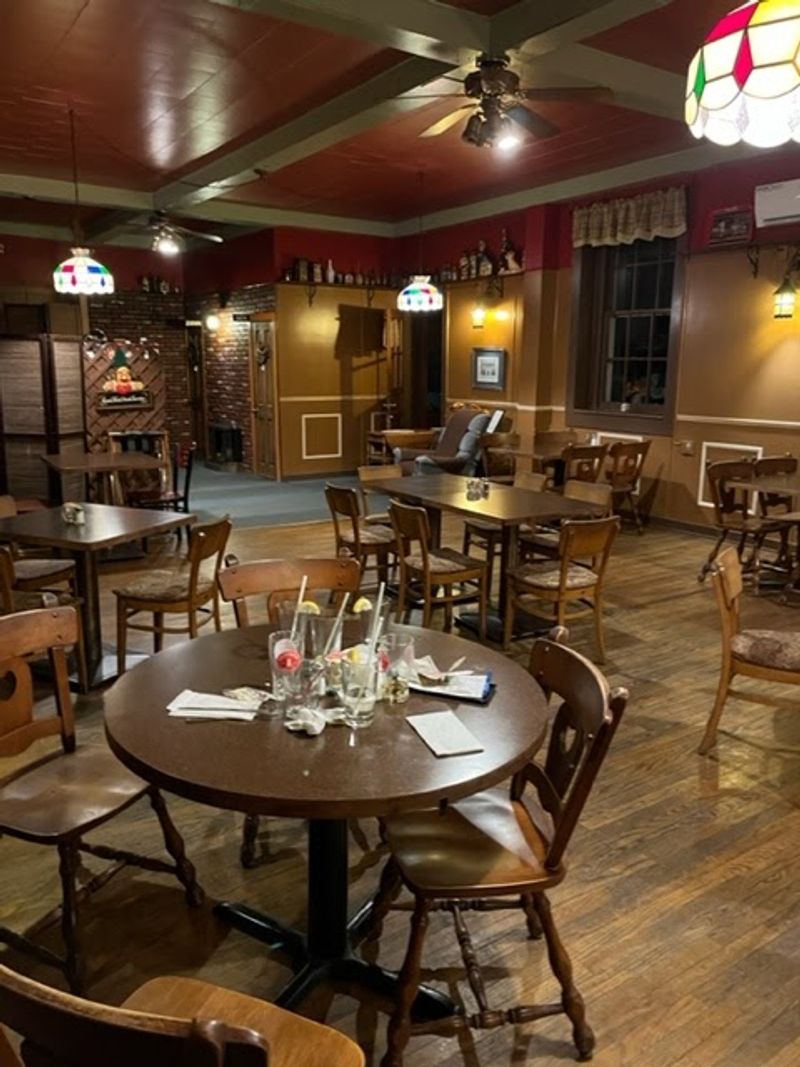 The Anchorage Restaurant & Marina — Eddyville (Ulster County)