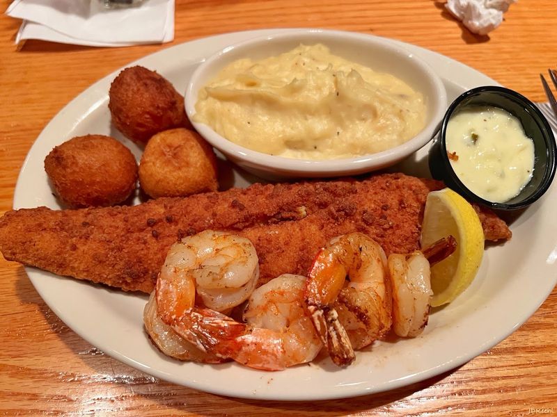 The Boundary House Restaurant