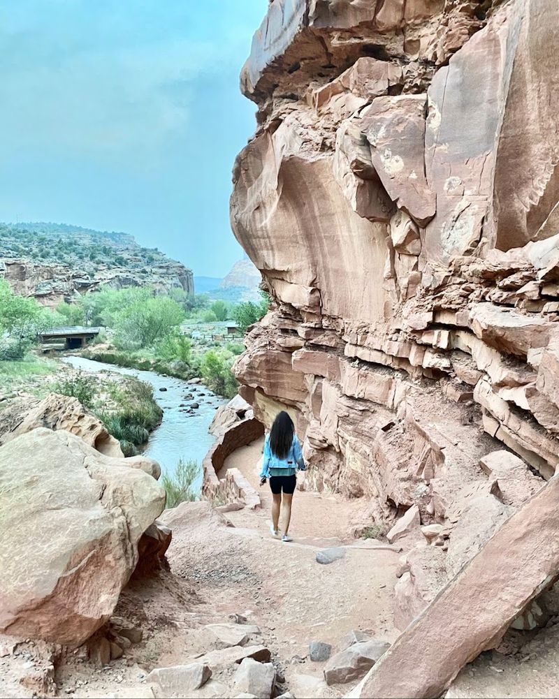 Golden Throne Trail (Capitol Reef National Park)
