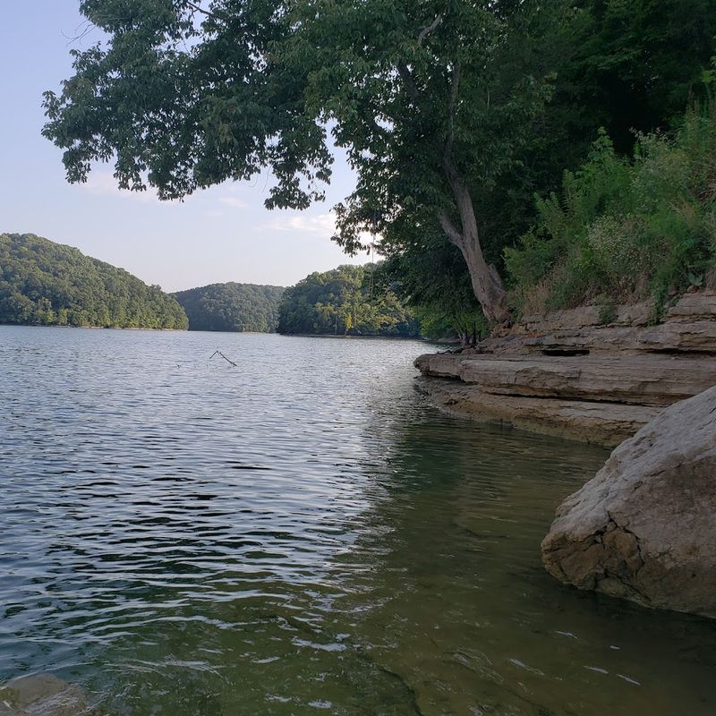 Dale Hollow Lake