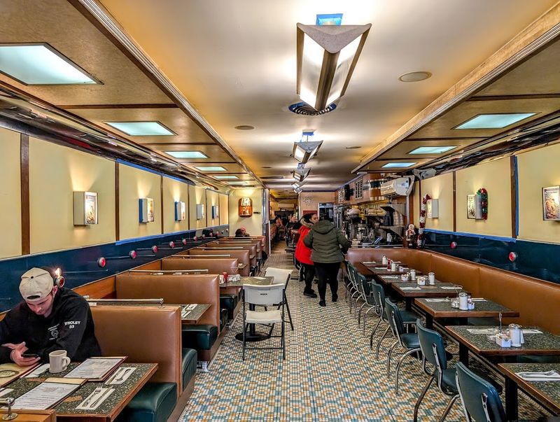 The Kind Of Place That Feels Like A Warm Hug Before You Even Sit Down