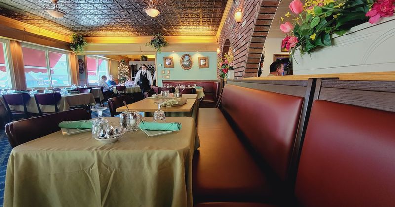 Shrimp Scampi That Regulars Cannot Stop Recommending