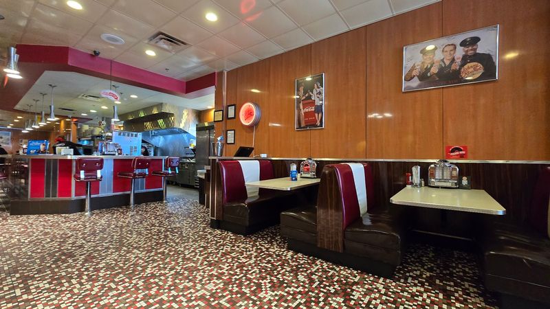 Seating Options That Work For Groups Of All Sizes