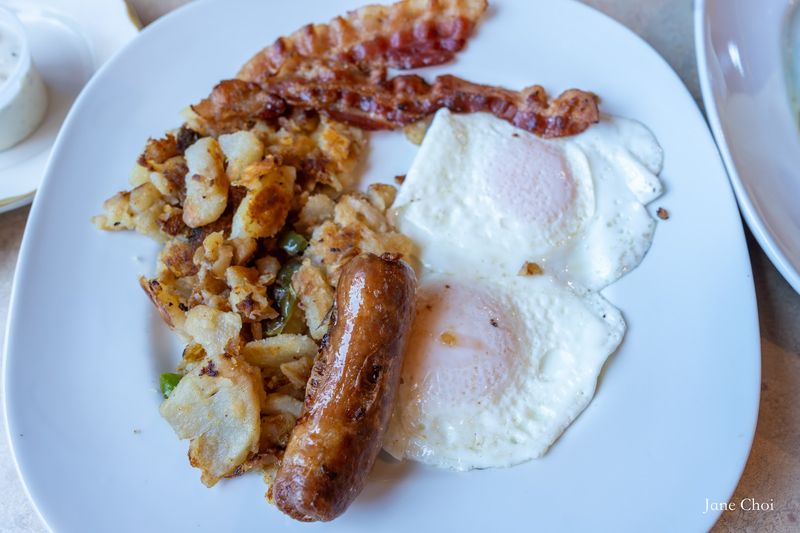 The Hungry Man Special And Other Breakfast Feats Of Engineering